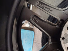 Laden Sie das Bild in den Galerie-Viewer, 1x Alufelge 18 Zoll 7.5" 5x112 49ET 4011550 Mercedes-Benz Rim Wheel FEL8007246240gn
