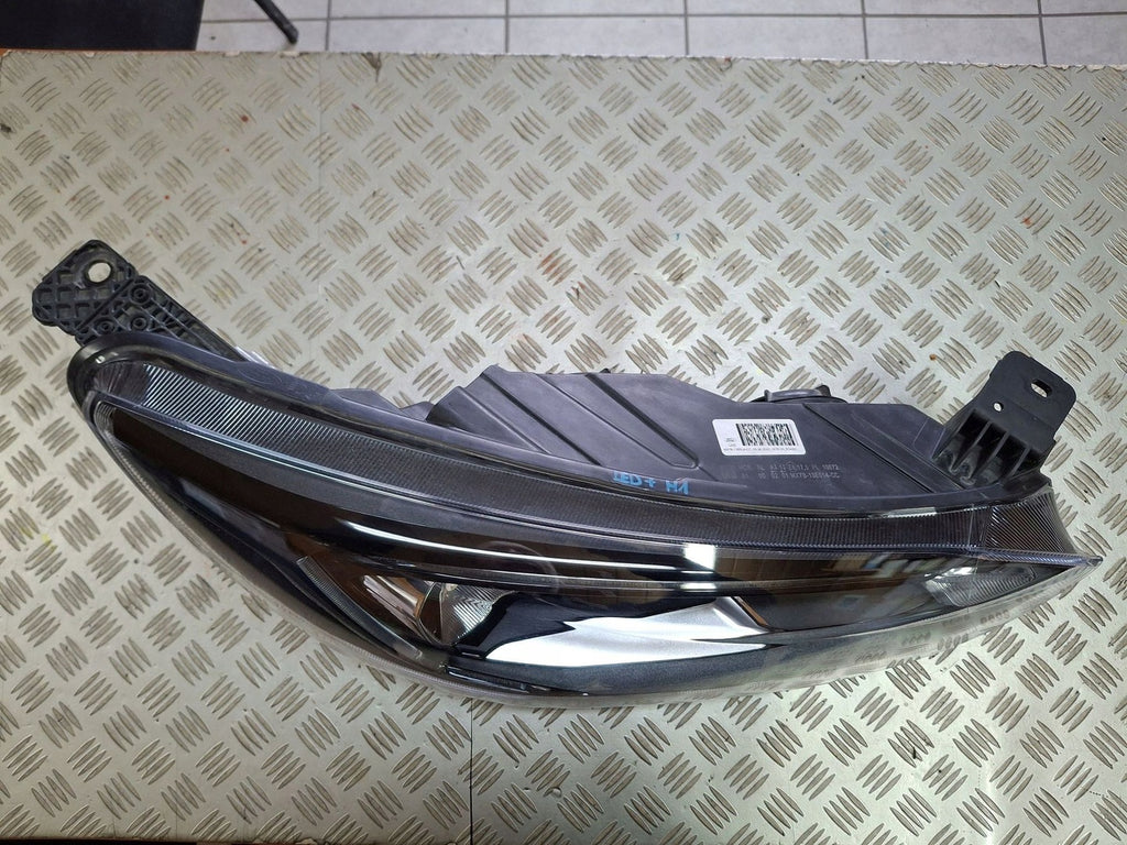 Frontscheinwerfer Ford Focus IV 18-MX7B-13E014-CC Rechts Scheinwerfer Headlight SCH7478730020tq