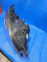 Laden Sie das Bild in den Galerie-Viewer, Frontscheinwerfer Opel Zafira C 39107635 Rechts Scheinwerfer Headlight SCH4554937349wr