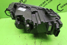 Laden Sie das Bild in den Galerie-Viewer, Frontscheinwerfer Dacia Duster 260106194R LED Rechts Scheinwerfer Headlight