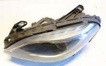 Laden Sie das Bild in den Galerie-Viewer, Frontscheinwerfer Mercedes-Benz A2468207161 Xenon Links Scheinwerfer Headlight SCH2270768179fj