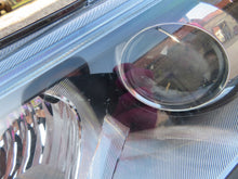 Load image into Gallery viewer, Frontscheinwerfer VW III 5E1941017A Links Scheinwerfer Headlight SCH2225497130ms