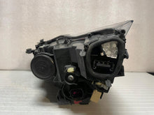 Laden Sie das Bild in den Galerie-Viewer, Frontscheinwerfer Seat Ibiza V 6F1941774 LED Rechts Scheinwerfer Headlight SCH4761744570bw