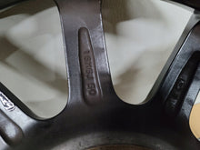 Laden Sie das Bild in den Galerie-Viewer, 1x Alufelge 16 Zoll 6.0&quot; 5x114.3 50ET Honda Rim Wheel