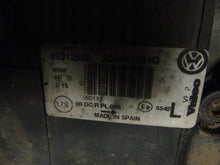 Load image into Gallery viewer, Frontscheinwerfer VW Passat 3C0941751G Xenon Links Scheinwerfer Headlight SCH7959230104fr