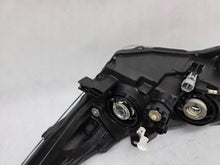 Laden Sie das Bild in den Galerie-Viewer, Frontscheinwerfer Toyota Corolla 81110-02L50-00 LED Rechts Headlight SCH1399355348eu