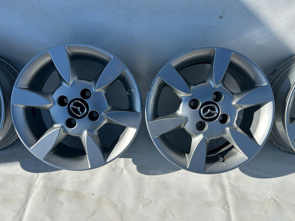 4x Alufelge 14 Zoll 6.0" 4x100 45ET Glanz DP74V3810 Mazda Rim Wheel FEL9729820537qx