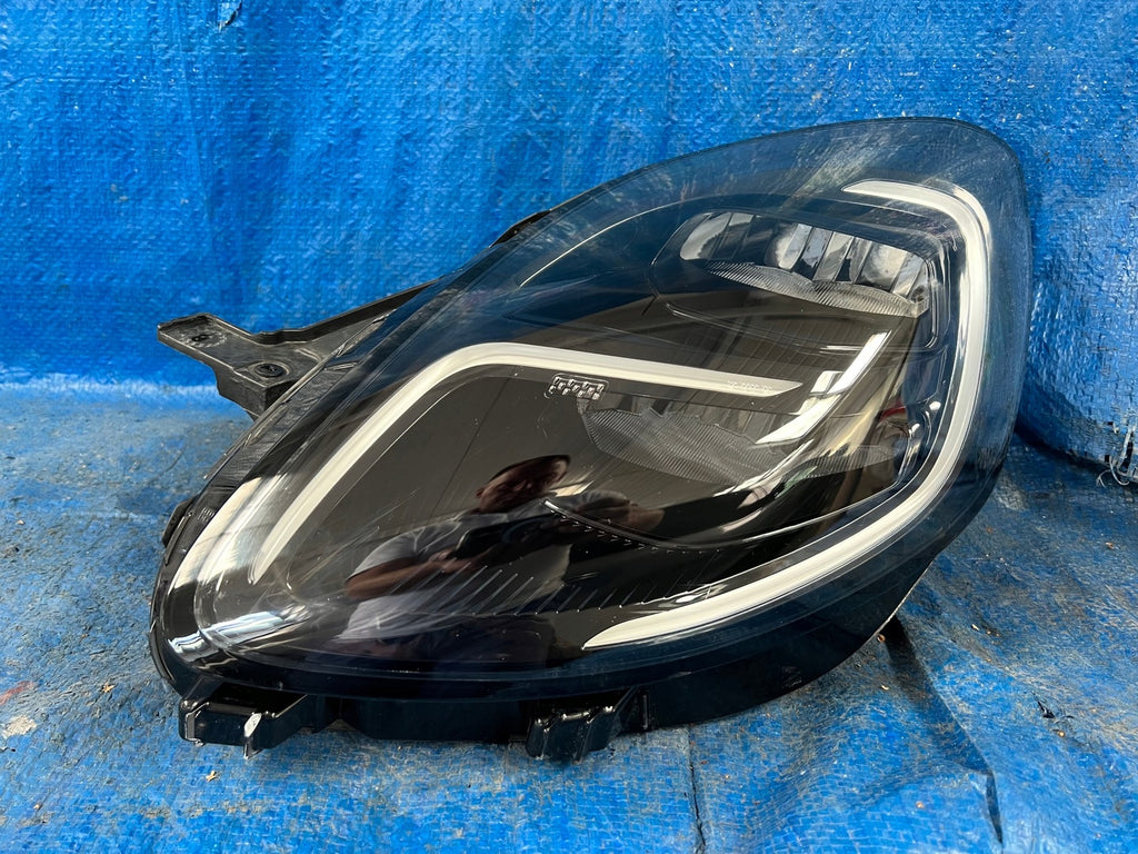 Frontscheinwerfer Ford Puma L1TB-13E015-LA LED Links Scheinwerfer Headlight