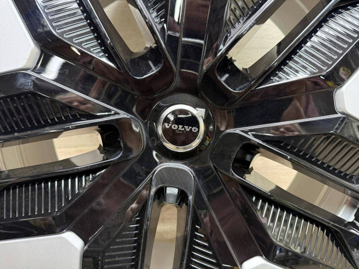 1x Alufelge 18 Zoll 80000277 Volvo Rim Wheel FEL5398786546yo