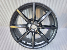 Laden Sie das Bild in den Galerie-Viewer, 1x Alufelge 17 Zoll 7.0&quot; 4x100 45ET Glanz Graphit 996585 Mazda Mx5 Mx-5 Iv