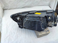 Load image into Gallery viewer, Frontscheinwerfer Volvo V50 30698885 0301198203 Links Scheinwerfer Headlight SCH9721546031lp