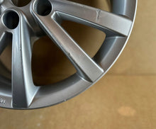 Laden Sie das Bild in den Galerie-Viewer, 1x Alufelge 17 Zoll 5x114.3 45ET KBA51691 KE4096F200 Nissan Qashqai I Rim Wheel FEL8295453222nh