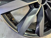 Laden Sie das Bild in den Galerie-Viewer, 1x Alufelge 18 Zoll 8.0" 5x112 40ET Glanz 8W0601025FJ Audi A4 Rim Wheel FEL2658883234cn