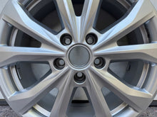 Load image into Gallery viewer, 1x Alufelge 17 Zoll 6.5" 5x112 49ET 2K7601025A VW Passat Golf I Rim Wheel FEL4095892542hh