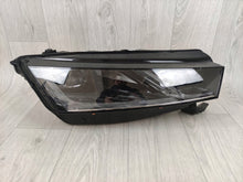 Load image into Gallery viewer, Frontscheinwerfer Skoda Octavia IV 5E4941016B Rechts Scheinwerfer Headlight SCH5830971569er