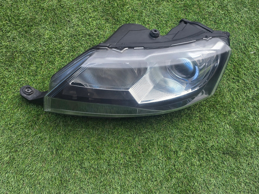 Frontscheinwerfer Skoda Rapid 5JB941015A Rechts Scheinwerfer Headlight SCH4882624486mj