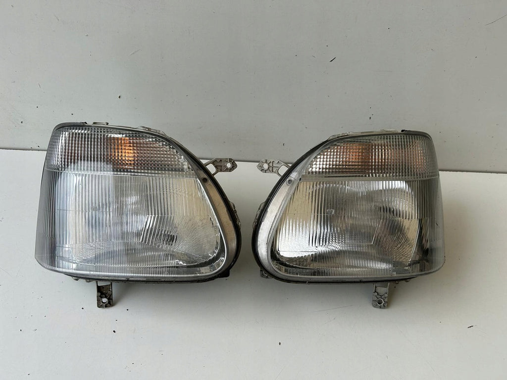 Frontscheinwerfer Opel Agila 35300-83E00 35100-83E00 LED Ein Satz Headlight SCH5265839976sa