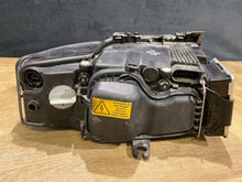 Load image into Gallery viewer, Frontscheinwerfer Audi A6 C6 6027100001 Xenon Ein Stück (Rechts oder Links)