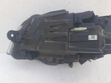 Load image into Gallery viewer, Frontscheinwerfer VW Multivan Caravelle Rechts Scheinwerfer Headlight SCH3028807624jb