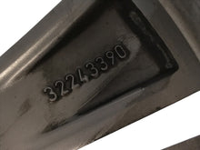 Laden Sie das Bild in den Galerie-Viewer, 1x Alufelge 18 Zoll 8.0" 5x108 42ET Glanz Silber 32243390 Volvo S60 V60 S90 V90 FEL4694625640ez