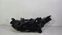 Laden Sie das Bild in den Galerie-Viewer, Frontscheinwerfer Toyota IV Yaris 214231347593 Rechts Scheinwerfer Headlight SCH5981352435gx