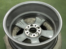 Laden Sie das Bild in den Galerie-Viewer, 1x Alufelge 17 Zoll 7.0" 5x112 48 5ET A2054010800 Mercedes-Benz A205 Rim Wheel FEL3733400166an
