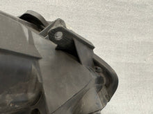 Load image into Gallery viewer, Frontscheinwerfer Opel Corsa D 13186381 Links Scheinwerfer Headlight SCH2504570662yw