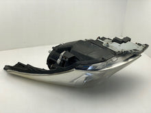 Laden Sie das Bild in den Galerie-Viewer, Frontscheinwerfer Toyota Avensis 8116605310 Links Scheinwerfer Headlight SCH5540808925rm