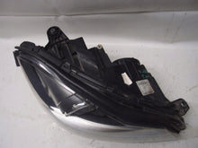 Load image into Gallery viewer, Frontscheinwerfer Mercedes-Benz W204 A2048204439 Xenon Rechts Headlight