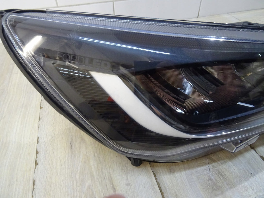 Frontscheinwerfer Ford Focus NX7B-13E014-CD Rechts Scheinwerfer Headlight SCH7020357418dr