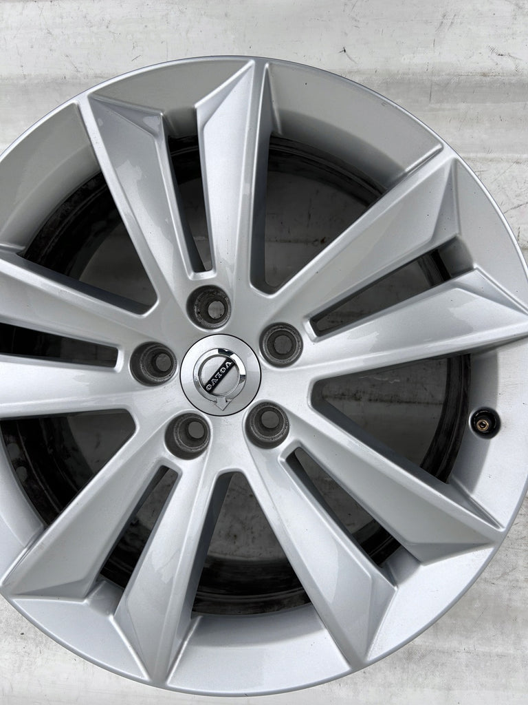 1x Alufelge 17 Zoll 7.0" 5x108 40 5ET Glanz Silber 31471309 Volvo S60 V60
