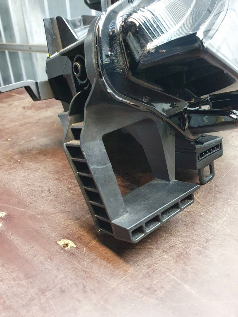 Frontscheinwerfer Cupra Born 10F941007H Links Scheinwerfer Headlight SCH9261486611le