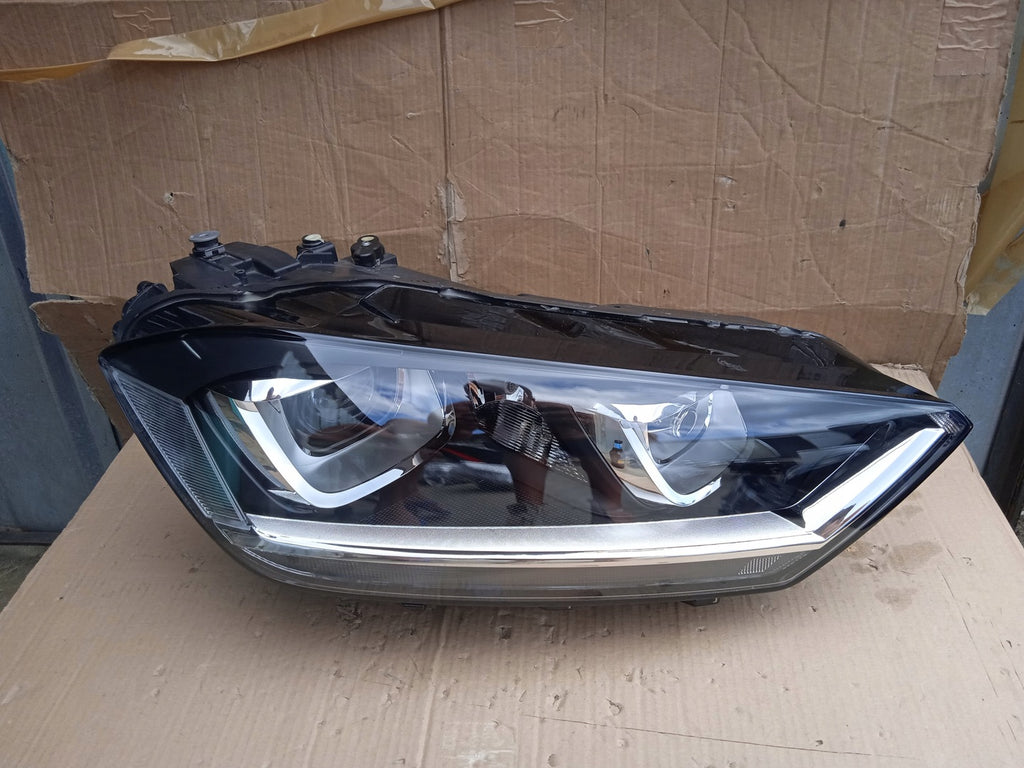 Frontscheinwerfer VW Sportsvan 517941032B Rechts Scheinwerfer Headlight