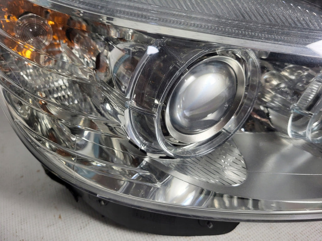 Frontscheinwerfer Mercedes-Benz W204 A2048208961 A2048209061 Xenon Ein Satz SCH6340967742ca