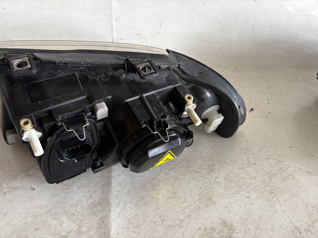 Frontscheinwerfer Audi A4 B5 8D0941029AN Xenon Ein Stück (Rechts oder Links)