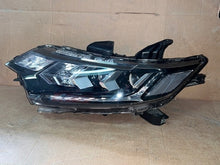 Laden Sie das Bild in den Galerie-Viewer, Frontscheinwerfer Mitsubishi Outlander III LED Links Scheinwerfer Headlight