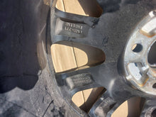 Laden Sie das Bild in den Galerie-Viewer, 1x Alufelge 16 Zoll 4x100 403008869R Renault Captur I Rim Wheel FEL9468916649zy