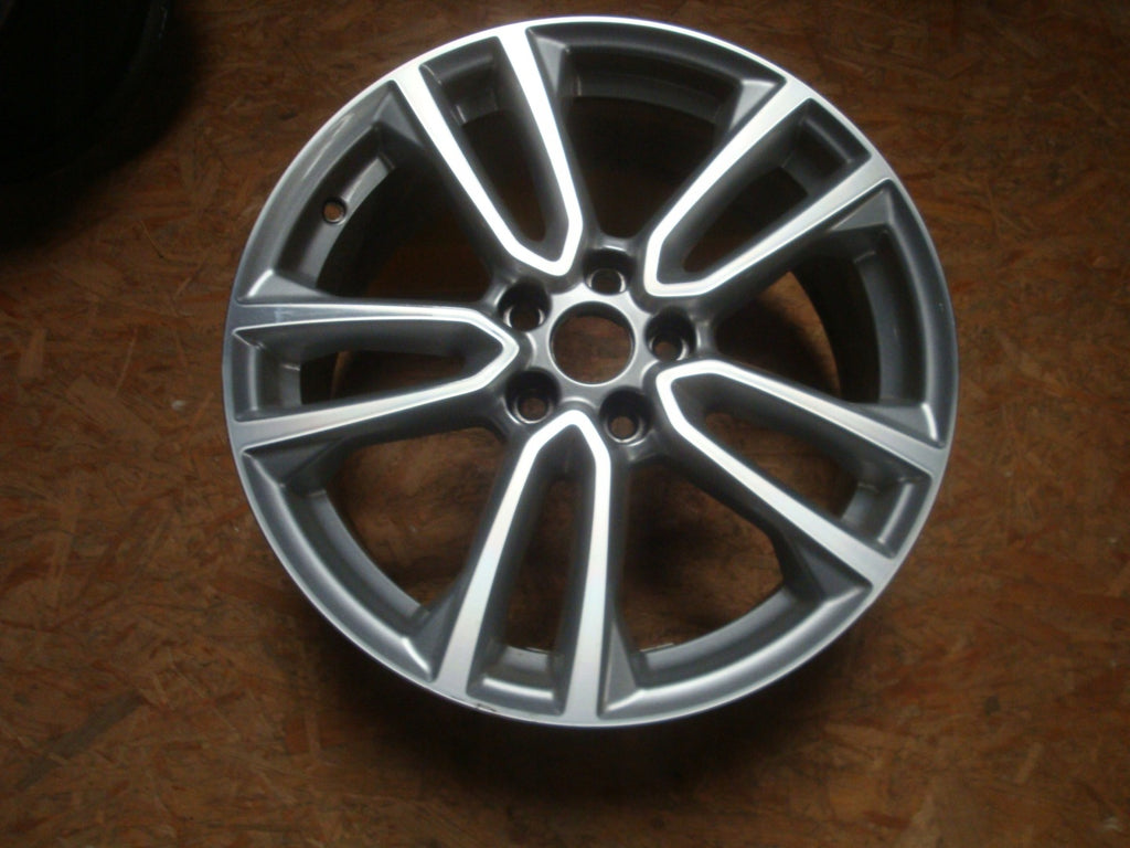 1x Alufelge 18 Zoll 7.5" 5x108 52ET Glanz Silber CJ5C-M1B Ford Kuga Ii Rim Wheel FEL3729934750vt