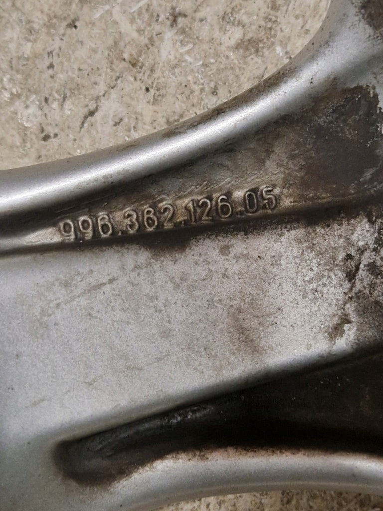 1x Alufelge 17 Zoll 8.5" 5x130 50ET 9963621205 Porsche 911 996 Rim Wheel FEL5080657950sq