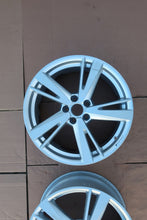 Load image into Gallery viewer, 1x Alufelge 19 Zoll 8.0&quot; 5x112 8V0601025EJ Audi A3 Rim Wheel