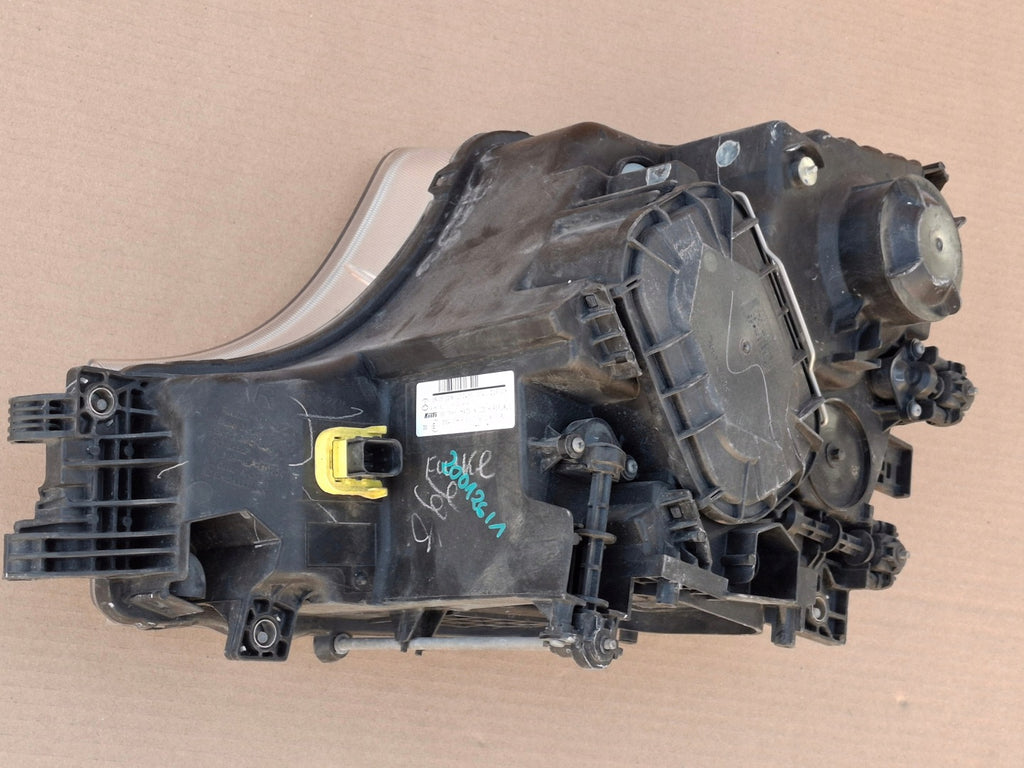 Frontscheinwerfer Mercedes-Benz A9608200339 Rechts Scheinwerfer Headlight SCH9755748057uy