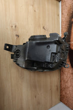Laden Sie das Bild in den Galerie-Viewer, Frontscheinwerfer Mercedes-Benz W251 Links Scheinwerfer Headlight SCH6520290952js