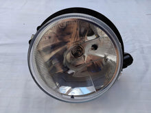 Load image into Gallery viewer, Frontscheinwerfer Mercedes-Benz W461 A4618205901 Ein Stück (Rechts oder Links) SCH7823207111mo
