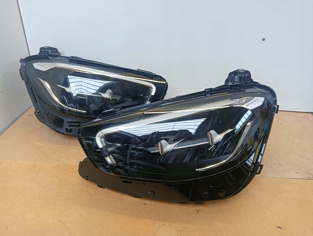 Frontscheinwerfer Mercedes-Benz A2139060805 A2139060705 LED Rechts oder Links