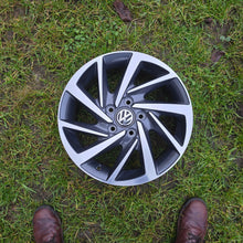 Load image into Gallery viewer, 1x Alufelge 16 Zoll 6.5" 5x112 46ET Glanz Graphit 5G0601025DM Mg Golf Vii FEL5842521599sg