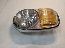 Laden Sie das Bild in den Galerie-Viewer, Frontscheinwerfer Mercedes-Benz W113 PPH12443 Links Scheinwerfer Headlight SCH4622440131hs