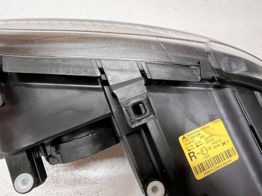 Frontscheinwerfer VW Caddy 0301205208 Rechts Scheinwerfer Headlight SCH7705583992yn