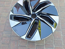 Laden Sie das Bild in den Galerie-Viewer, 1x Alufelge 19 Zoll 8.0" 5x112 45ET Glanz Schwarz 11A601025 VW Id.4 Rim Wheel FEL2530055828wm