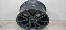 Laden Sie das Bild in den Galerie-Viewer, 1x Alufelge 18 Zoll 8.5" 5x114.3 40ET 1044221-00-B Tesla Model 3 Rim Wheel FEL2813209502jz