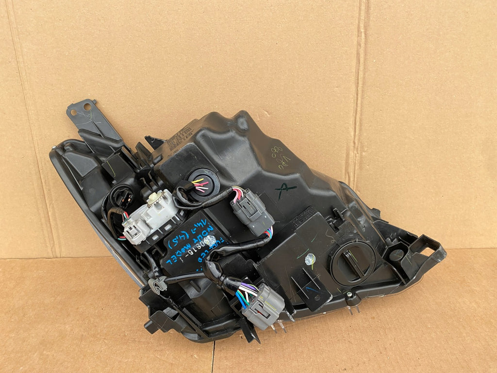 Frontscheinwerfer Mazda II D09K-51040 LED Links Scheinwerfer Headlight